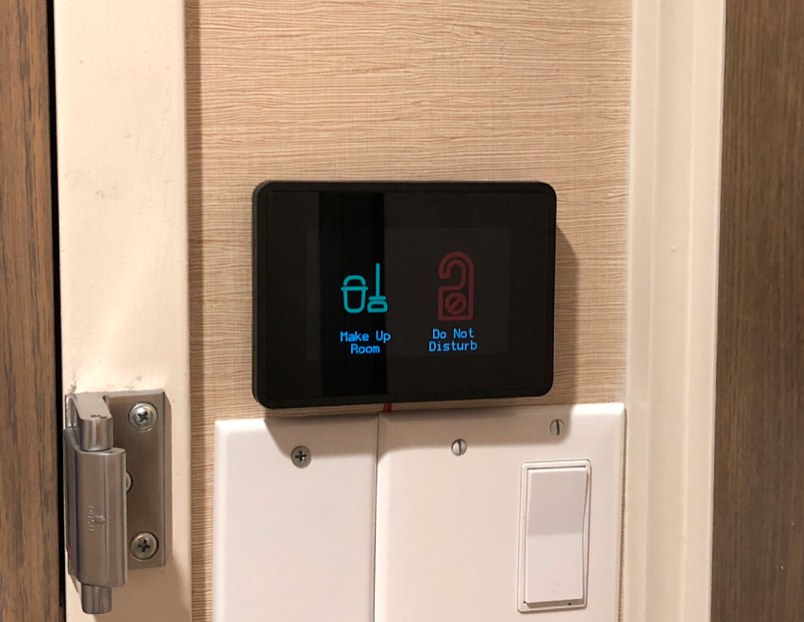 GridRabbit Do-Not-Disturb and Make-Up-Room touchscreen interface